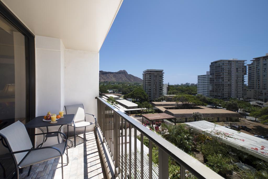 Waikiki Sunset Mountain View Near Beach With Parking Гонолулу Екстер'єр фото